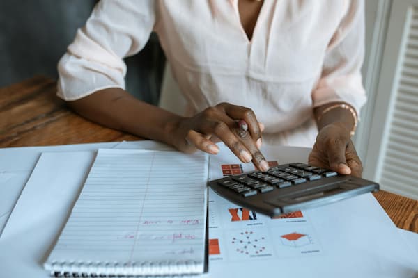 在手机的工行里怎样炒黄金
